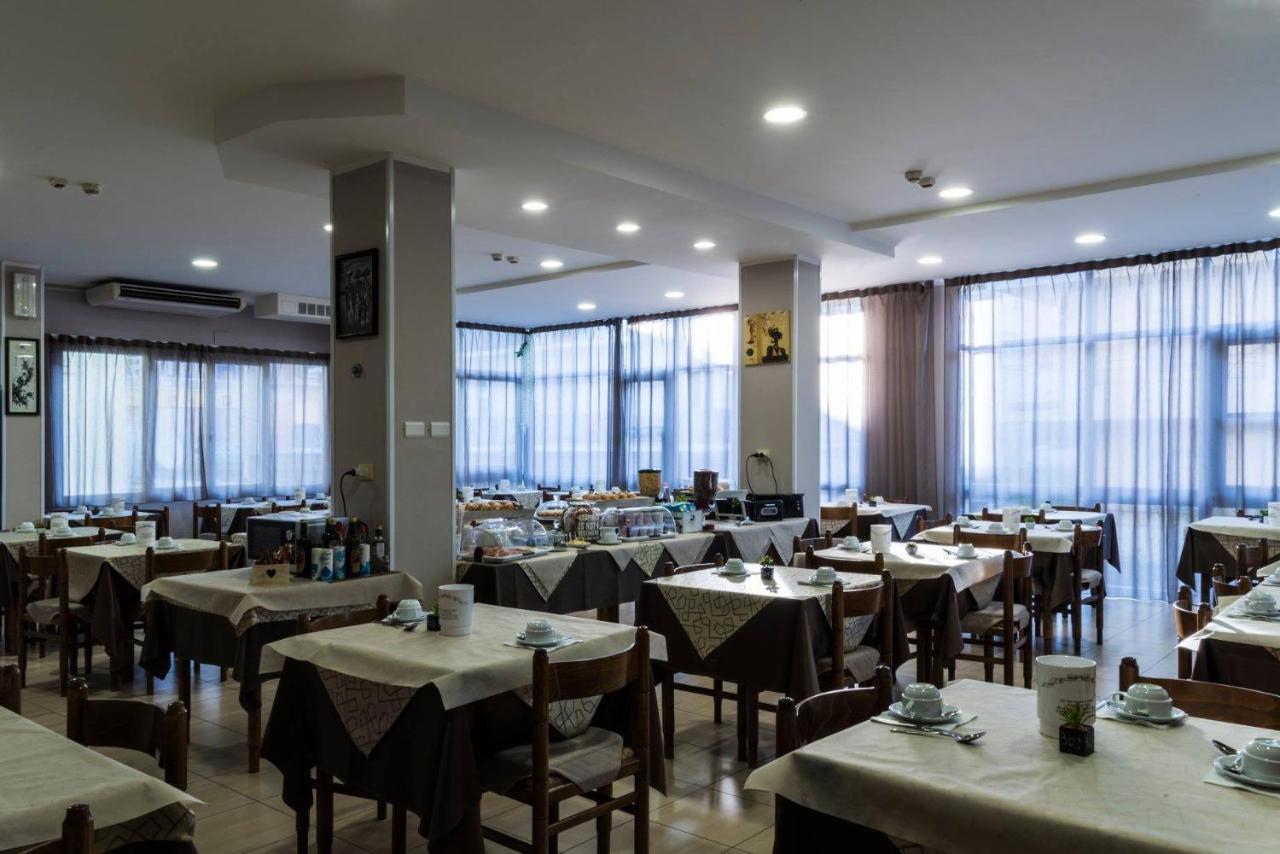 My Hotel تْشيزيناتيكو المظهر الخارجي الصورة
